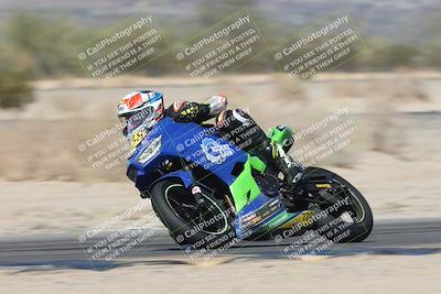 media/Nov-01-2025-CVMA (Sat) [[fc0f7531b8]]/Race 7-Formula Twins-Formula 40 UL/